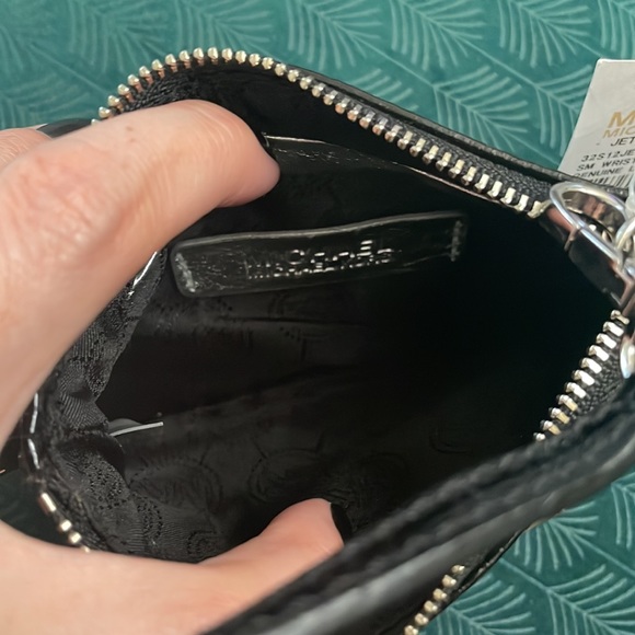 Jet Set Enamel Wristlet - Picture 3 of 5